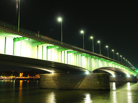 Deutzer Brücke Foto 