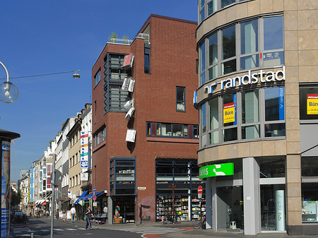 Ehrenstraße