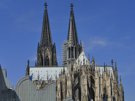 Dächer vor dem Kölner Dom Foto 